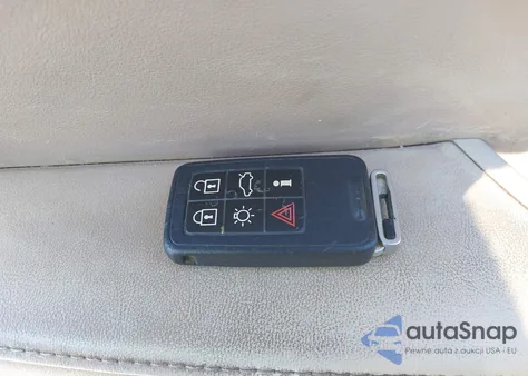 2011 Volvo Xc70 T6 из США, поврежденный, VIN YV4902BZ5B1113693